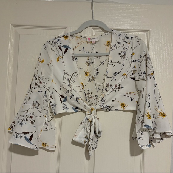 Crop top set with wildflower pattern. Size S top and bottom. l’atiste by Amy. - Picture 1 of 4